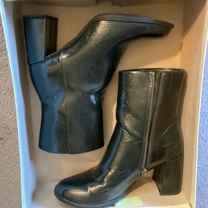 A New Day Janelle Green Booties